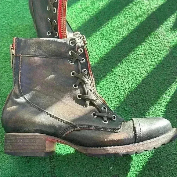 Freebird - Picture 4 of 8